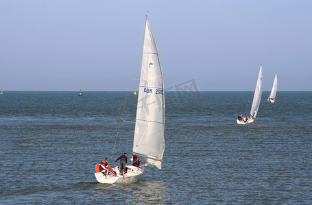 海上帆船比赛