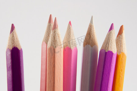 多彩铅笔
