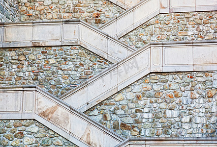 石头梯子摄影照片_通往布拉迪斯拉发宫的梯子，用作设计背景