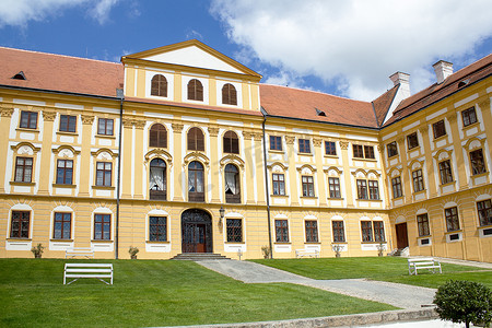 著名的巴洛克式城堡 Jaromerice nad Rokytnou