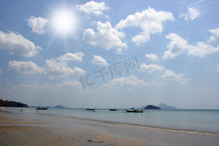 泰国廊开县派门海滩的沙海和天空