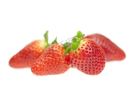 大自然水果摄影照片_红润草莓白底单独照