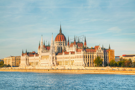 多瑙河摄影照片_匈牙利国会大厦在布达佩斯