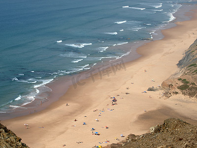 praia摄影照片_阿尔加维 Vila Do Bispo 附近的 Praia do Cordoama