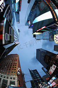 品牌轿车摄影照片_时代广场纽约城