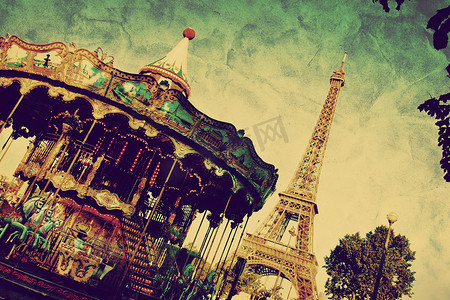艾菲尔铁塔和复古旋转木马，巴黎，法国