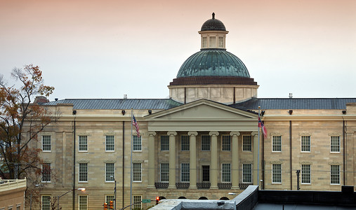 密西西比州摄影照片_密西西比州杰克逊 - 旧州议会大厦