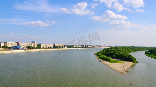 点额摄影照片_Irtysh.Omsk.Russia 河。