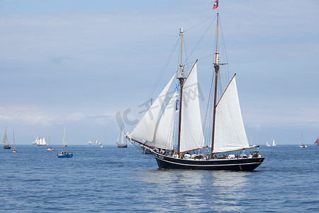 海豹突击队摄影照片_Hanse Sail