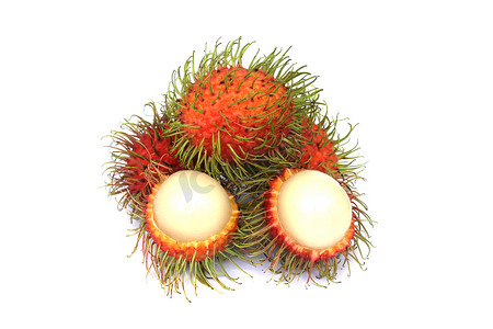 红毛丹摄影照片_红毛丹是泰国流行的水果，味道甜美，与白色背景隔离。