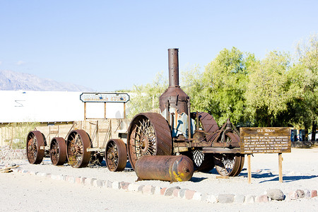 蒸汽机摄影照片_蒸汽机，火炉溪，死亡谷国家公园，加州