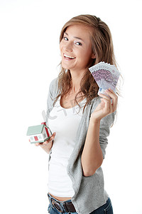 坤3d模型摄影照片_拿着欧元钞票和房屋模型的女人