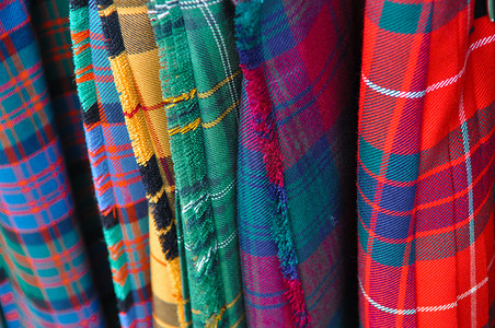几种多色格子苏格兰苏格兰短裙