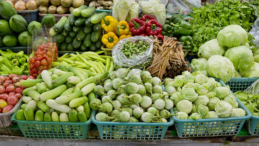 泰国市场的新鲜有机蔬菜