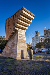 西班牙巴塞罗那加泰罗尼亚广场上的弗朗西斯克马西亚纪念馆