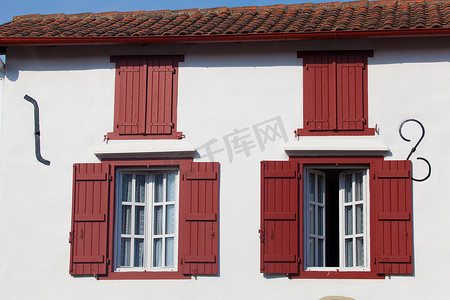 Windows in Espelette, Pirenees Atlantiques, 阿基坦, 法国