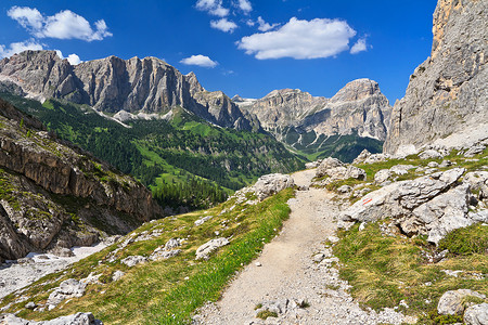 Dolomiti - Val Badia 的小径