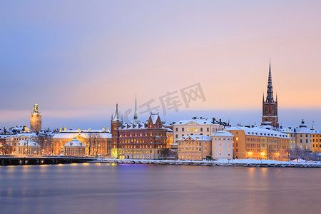 瑞典黄昏时分的斯德哥尔摩老城