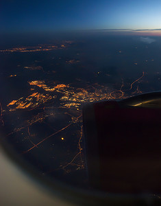 飞机外的夜景