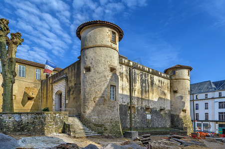 古城堡摄影照片_法国巴约讷古城堡