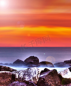 亚得里亚海摄影照片_意大利亚得里亚海的日出。