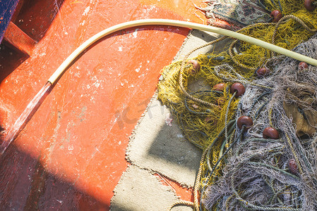 渔船上的渔网