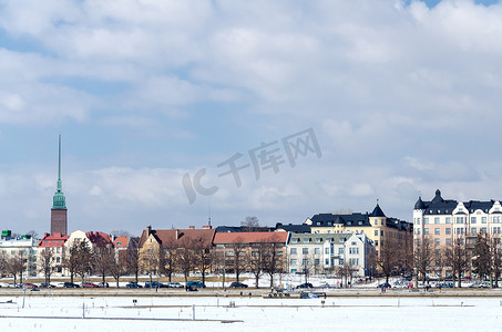 赫尔辛基教堂摄影照片_赫尔辛基的冬天，