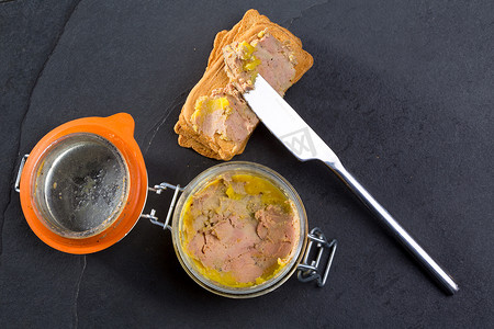 Canard Foie gras Pate 由鸭肝制成