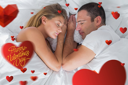躺在床上睡着的可爱夫妇的合成图像