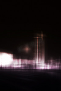 交叉影线摄影照片_柏林摩天大楼在晚上