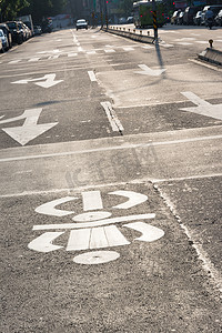 城市道路上没有汽车