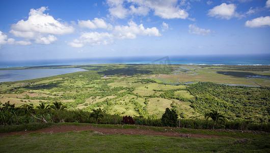 多米尼加共和国 Montaña Redonda 全景图 5