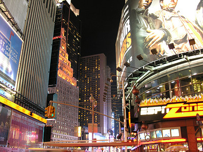点赞新时代摄影照片_纽约城-9 月 28 日： 时代广场的灯光和广告