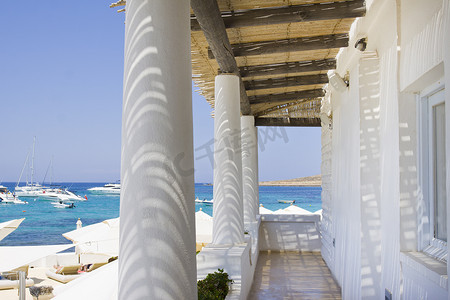 海滩俱乐部摄影照片_热带海滩俱乐部马耳他