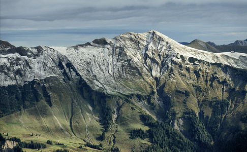 瑞士 Axalp 的美丽山景