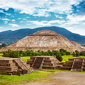 阿兹特克文明摄影照片_墨西哥金字塔