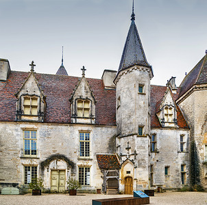 欧州旅行地标摄影照片_法国新堡城堡