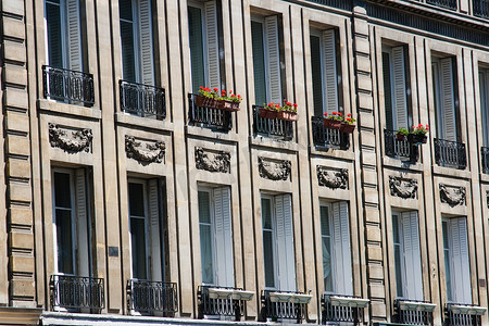 巴黎和富人的公寓