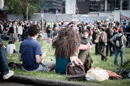 疯狂活动摄影照片_2013 年 5 月 1 日在米兰举行的劳动节庆祝活动