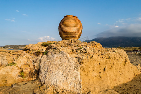 年历png摄影照片_拥有 350 年历史的 Amphora 称为 Koronios