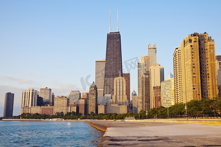 早上看到芝加哥的黄金海岸