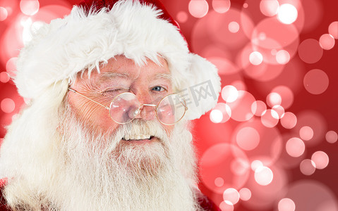圣诞老人眨眼的合成图像