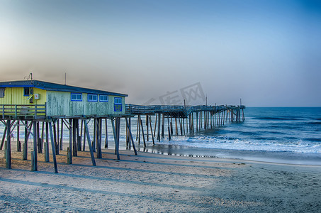 被遗弃的北卡罗来纳州渔码头 Outerbanks OBX Cape Hatter