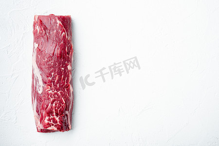 上脑牛排摄影照片_新鲜和生牛肉。