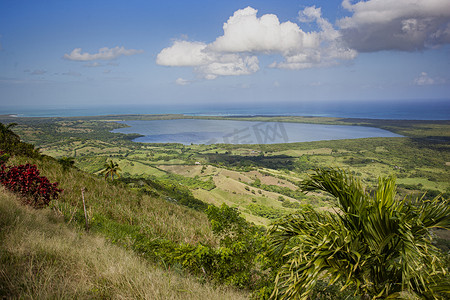 多米尼加共和国 4 的 Montaña Redonda 全景