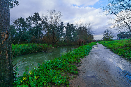 源头管控摄影照片_丹溪，约旦河的源头