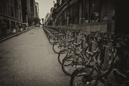 纽约市 - 5 月 31 日：Citi 自行车站在 N 营业