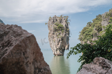 詹攀摄影照片_泰国攀牙湾的詹姆斯邦德岛