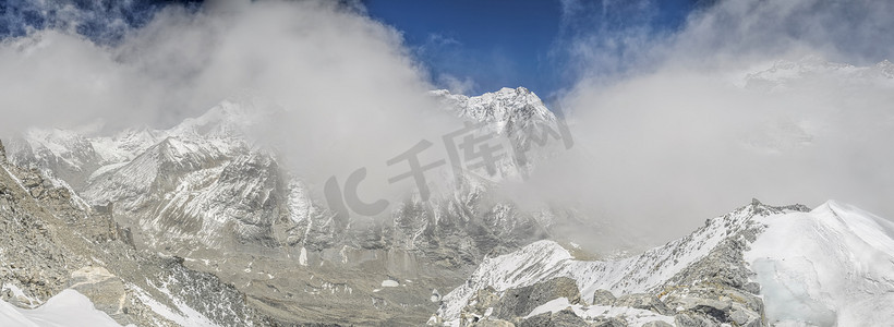 美陈摄影照片_Kangchenjunga