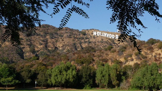 美国加利福尼亚州洛杉矶 — 2019年11月7日：标志性的好莱坞标志。